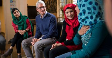 Tim cook y Malala, aliados por la educación