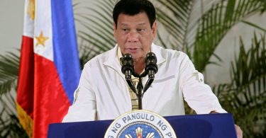 Dispárenles en la vagina: presidente de filipinas
