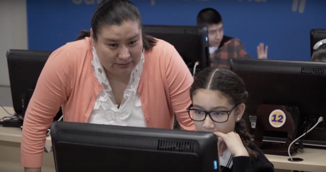 brecha educativa en mexico, grupo gigante, fundacion gigante, fundacion grupo gigante, unete, organizacion unete, brecha educativa, como cerrar la brecha educativa, como cerrar la brecha educativa en mexico, miyana campana social, gran terraza lomas verdes, socios unete, tecnologia en la educacion
