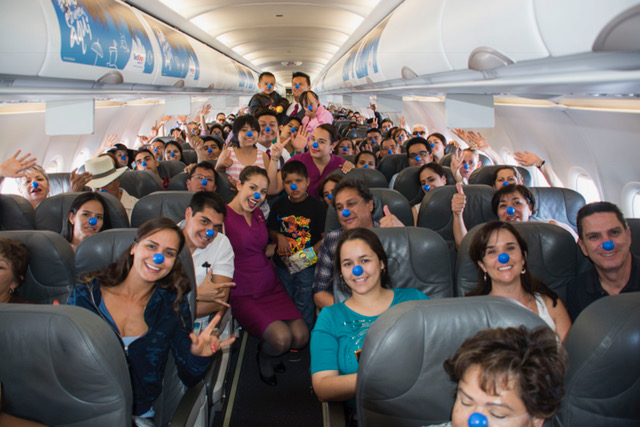 cumplir suenos a ninos con cancer, volaris, dr sonrisas, como cumplir suenos a ninos con cancer, rse de volaris, responsabilidad social volaris, alianza volaris dr sonrisas, dr. sonrisas, ninos con cancer, cumplir deseos a ninos con cancer, cancer infantil, cancer infantil en mexico