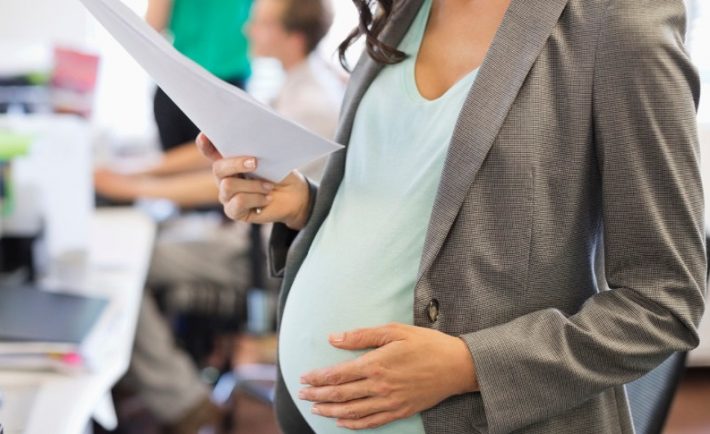 La maternidad incrementa brecha de género laboral