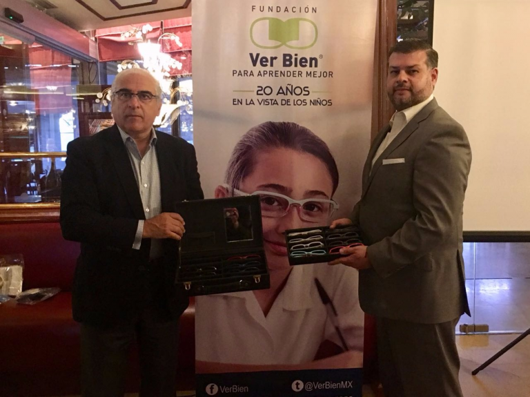 Festeja Ver bien Para Aprender Mejor su 20 aniversario