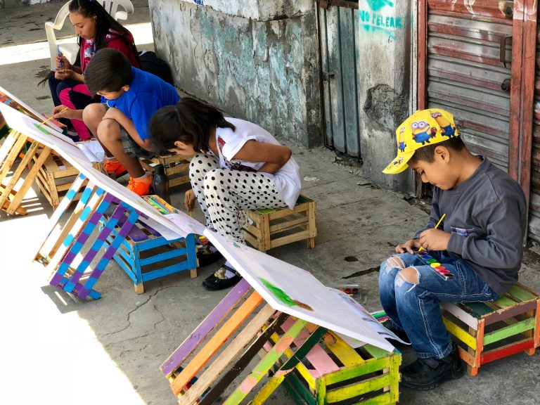 La calle no es para los perros-de-la-calle