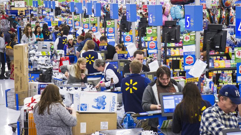 Walmart retirará productos con cloruro de metileno y NMP