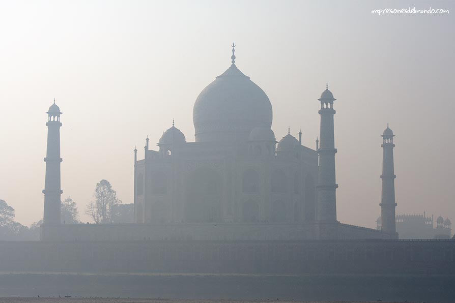 El Taj Mahal de deteriora, ¿quién es el culpable?