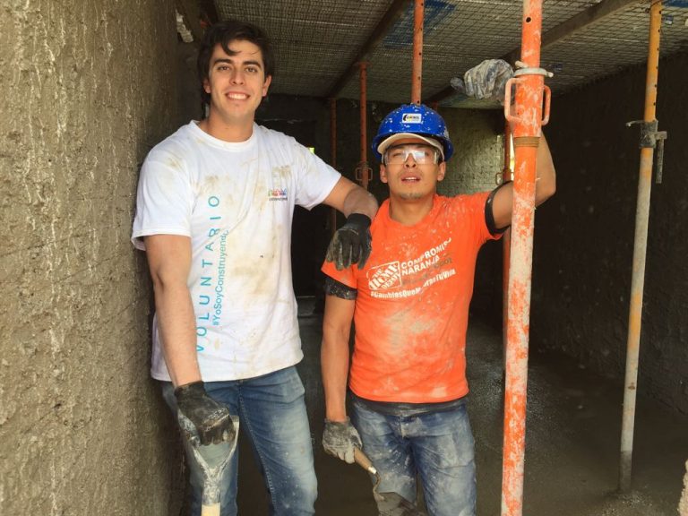 El voluntariado naranja que está reconstruyendo México
