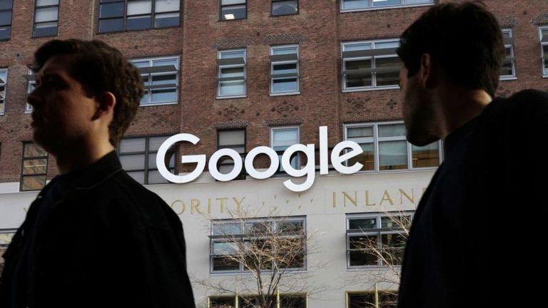 Google debería dividirse antes de que sean obligados: accionistas