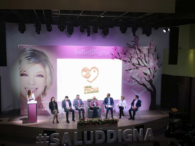 Salud Digna lanza su campaña #PonElPecho