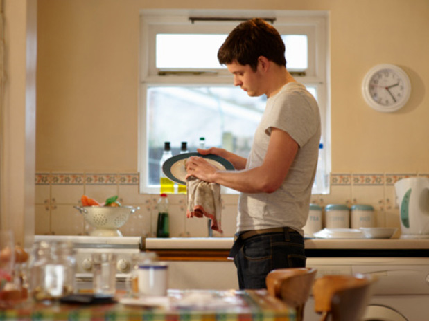 Hombres dedicados a trabajo doméstico: ¿discriminados?