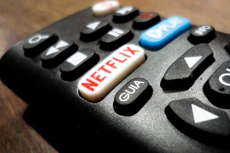 Netflix elimina episodio tras recibir solicitud del reino