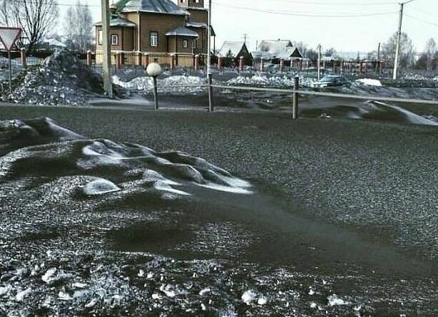 Nieve negra en Siberia