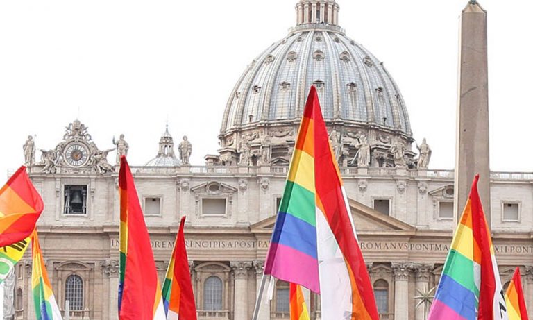 Comunidad gay en el Vaticano, un encuentro histórico