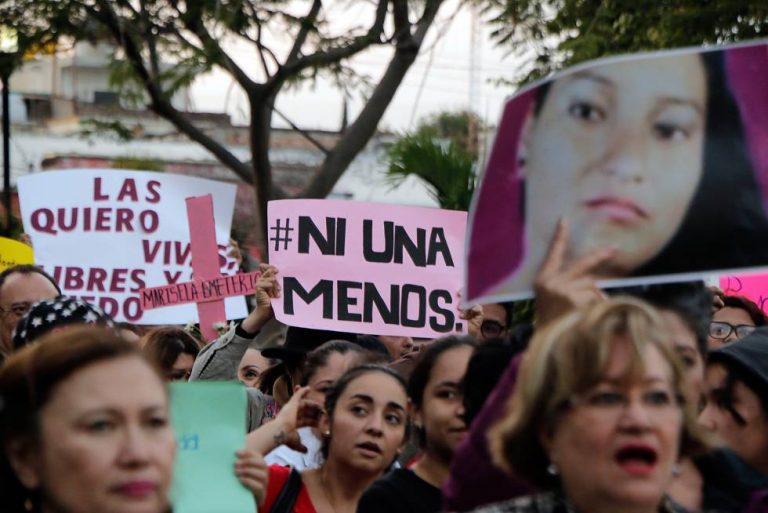 ¿Cuánto cuesta el sexismo en México?