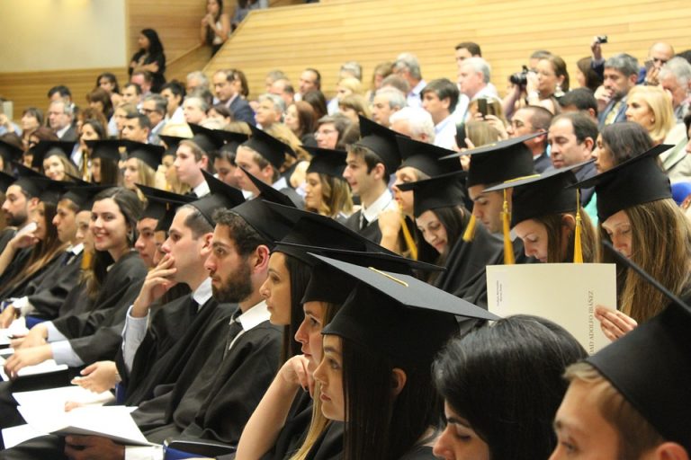 Doctorado en RSE: Lo que debes saber si quieres estudiarlo