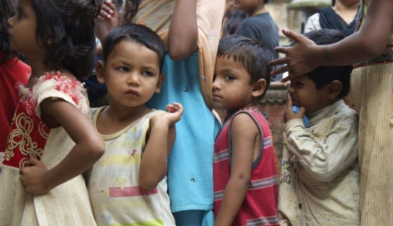 Más de 30 mil niños viven en casas hogar: INEGI