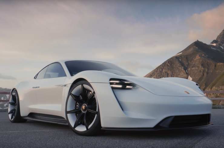 Auto deportivo eléctrico de Porsche; cuesta 185 mil dólares