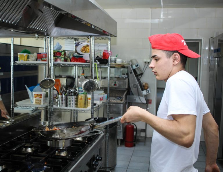 8 de cada 10 mexicanos sin condiciones laborales dignas