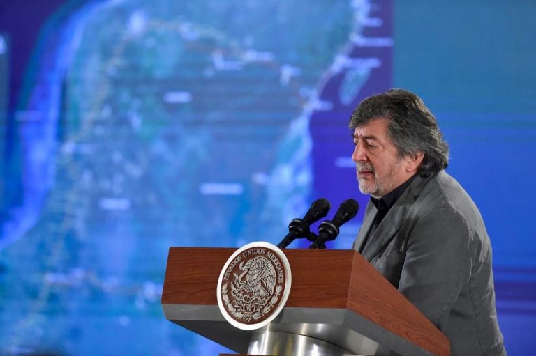 Tren Maya evitará que grandes empresarios “acaparen” contratos