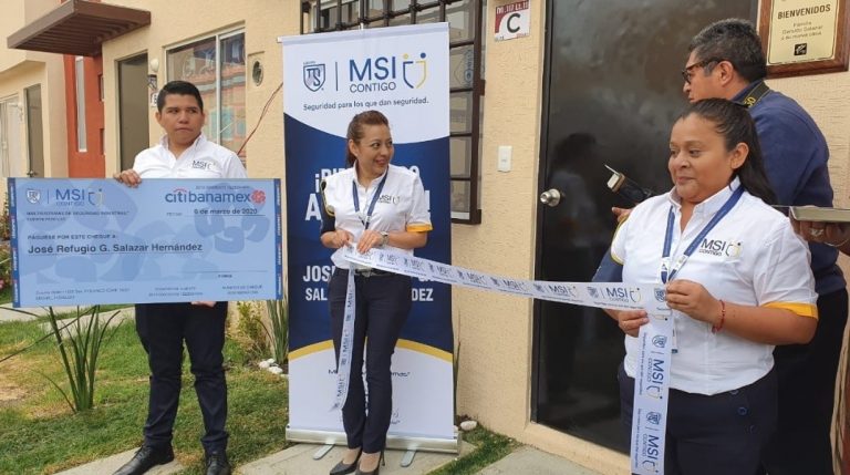 Multisistemas de Seguridad entrega viviendas a colaboradores