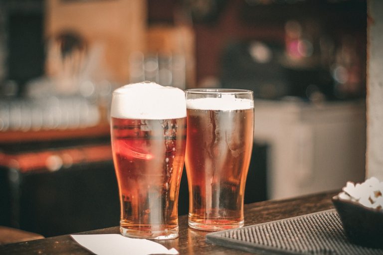 Secretaría de Salud decidirá el cierre de la industria cervecera
