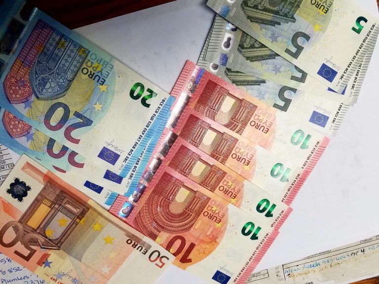 Europa señala que las finanzas verdes serán la columna de la recuperación económica
