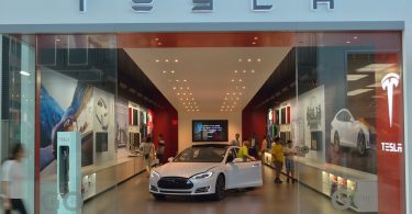 Tesla, la compañía de autos eléctricos, sigue reportando ganancias aún en la pandemia