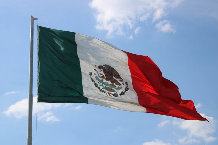 Vergüenza y riesgo… México de los últimos lugares en respetar #QuedateEnCasa