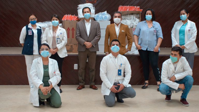 Colaboradores de Hershey México donan insumos al Hospital Civil de Guadalajara