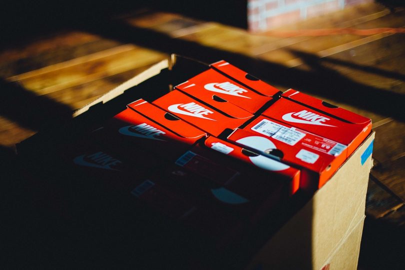 Nike lanza una colección de calzado hecha de residuos post-consumo -  ExpokNews
