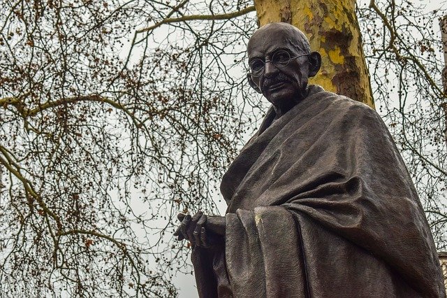 Ghandi. ¿Pueden de verdad existir líderes verdes en medio de un sistema capitalista?