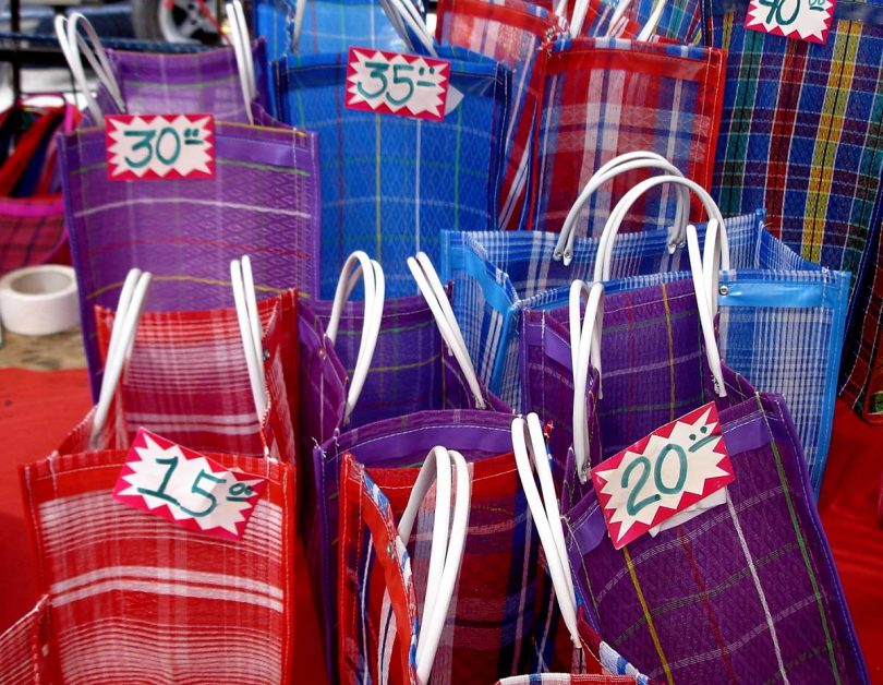 ZARA convierte bolsas de mandado en tendencia, ¿apropiación cultural? -  ExpokNews