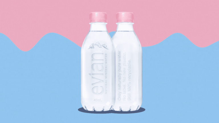 ¡Wow! La nueva botella de Evian, ¡100% reciclada y sin etiqueta de papel!