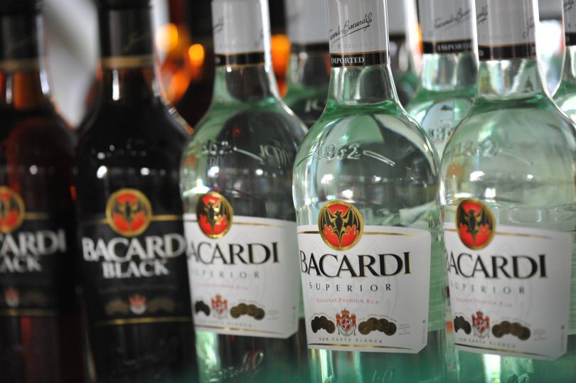 ¿Cómo Bacardi está reimpulsando los bares en Europa?, ¿qué se podría aprender?
