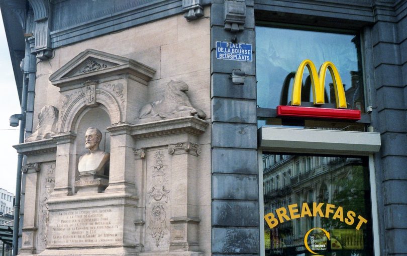 McDonald´s. Ronald quiere su dinero de vuelta... McDonald's demanda que su exCEO