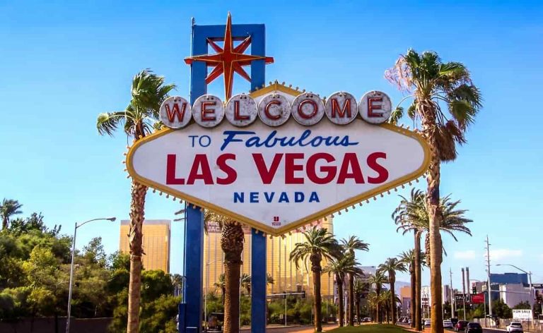Los Casinos de Las Vegas, ¡se suman a la Energía Solar!