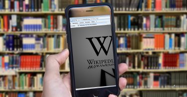 Wikipedia y la OMS se unen para combatir la desinformación de Covid