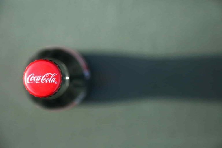Coca-Cola probará 2,000 botellas de papel en Europa