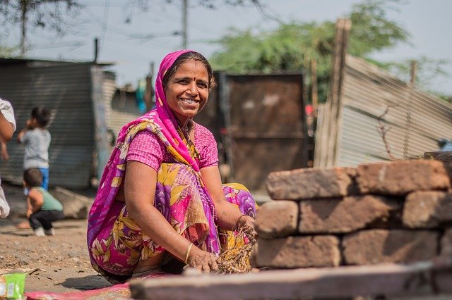 mujeres que trabajan en la India
