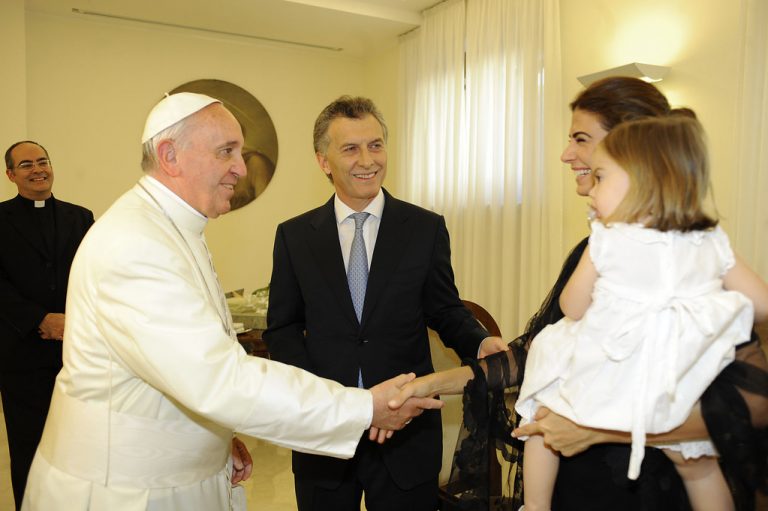Por fin, Vaticano criminalizará la pedofilia