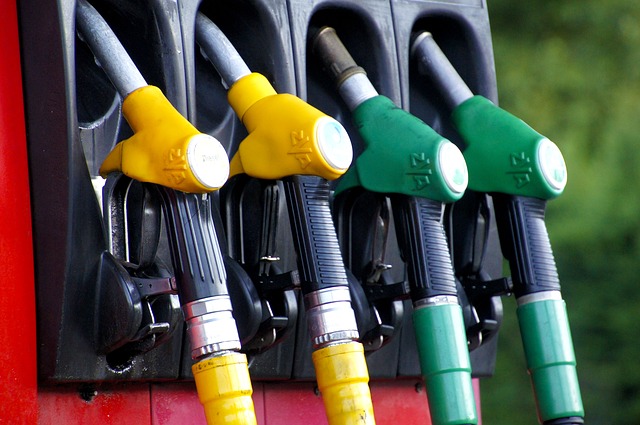 ¿Llegará el fin del diesel y la gasolina? El G7 ahora sí parece apostar por ello