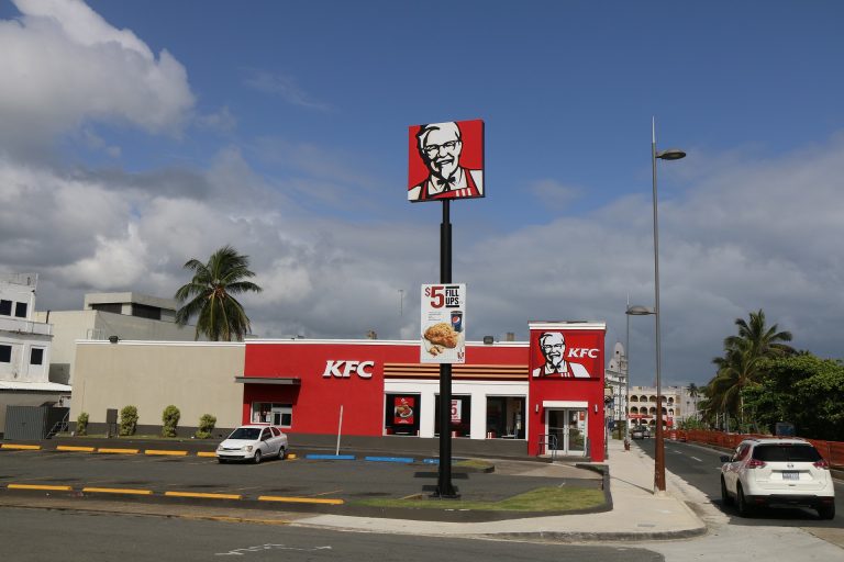 Pollito KFC, cero neto… inicia en UK