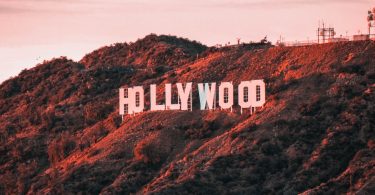 Armas en Hollywood: ¿incrementan riesgo de tiroteos?
