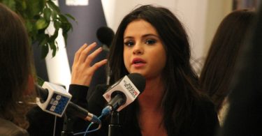 Selena Gomez apuesta por plataforma de salud mental