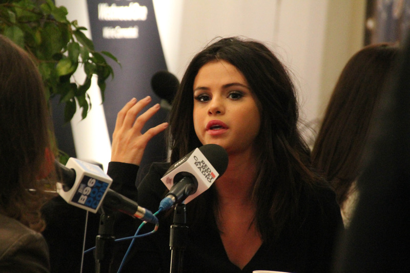 Selena Gomez apuesta por plataforma de salud mental