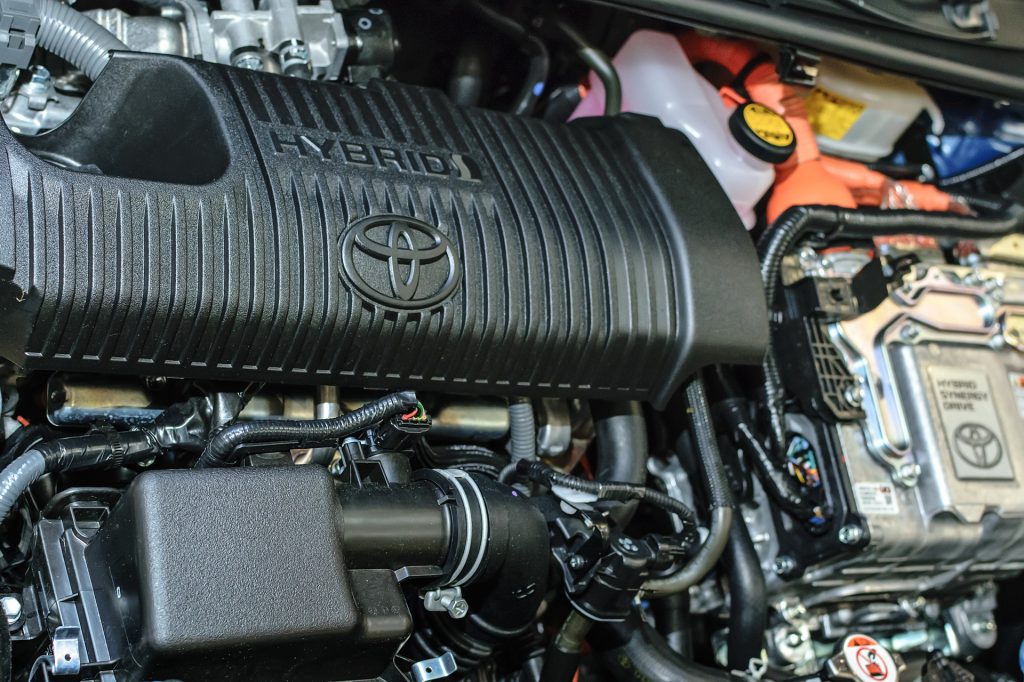 Toyota presenta camioneta 100% eléctrica
