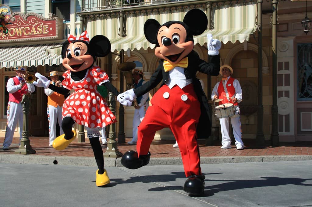 minnie usa pantalones