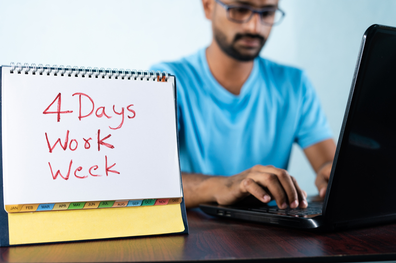 Semana de 4 días o dos meses de vacaciones laborales
