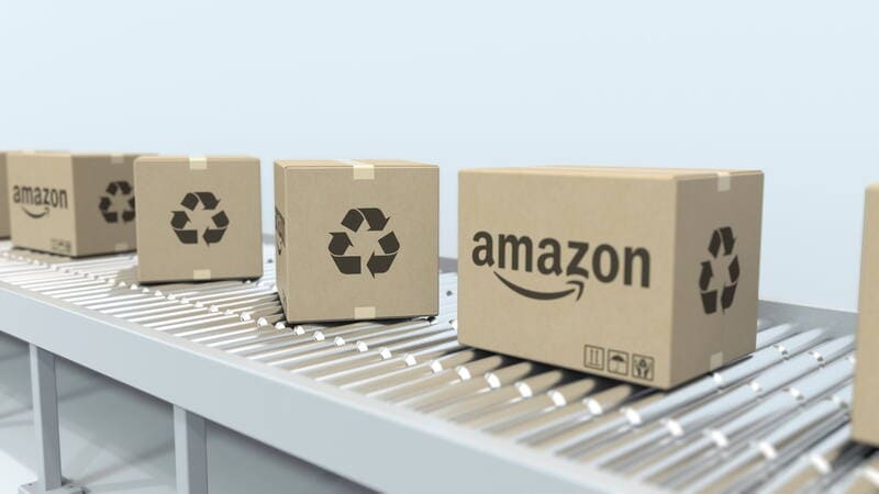 Amazon va por plásticos biodegradables para reducir residuos de embalaje