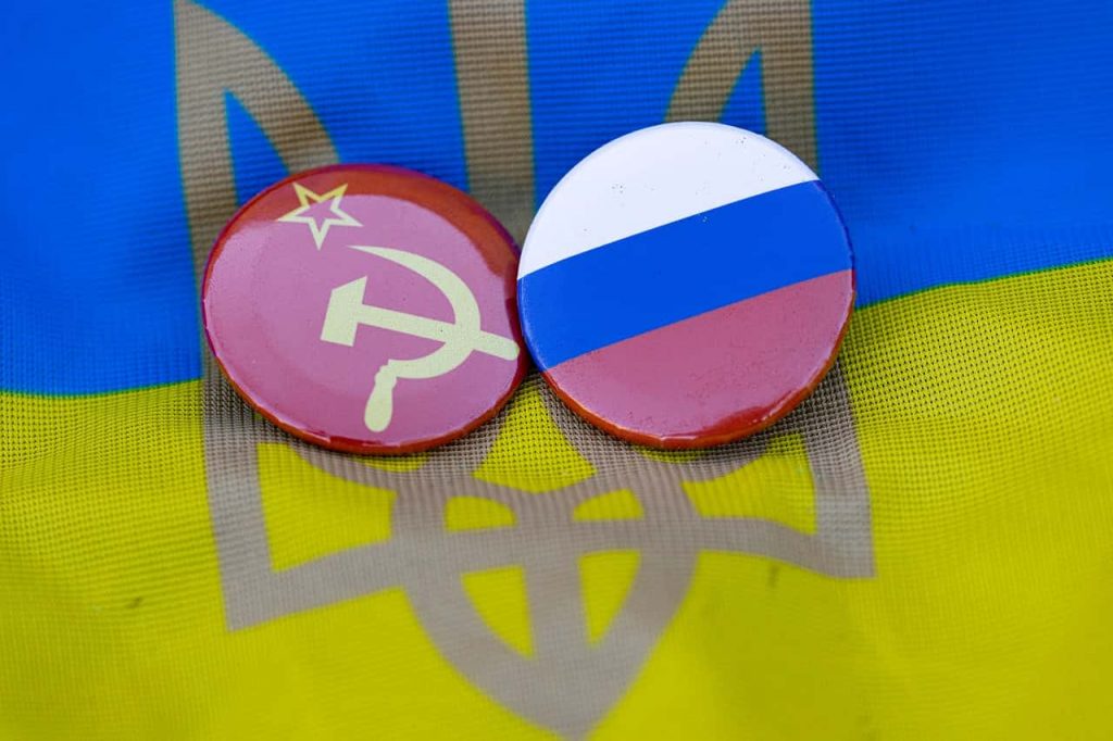 gen z y millenial no ahorra rusia y ucrania
