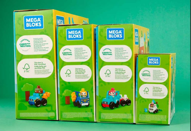 Mattel anuncia su objetivo de reducir empaques de plástico en un 25% para 2030